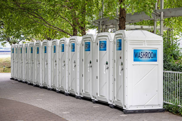Best Portable restroom trailer rental  in South Barrington, IL